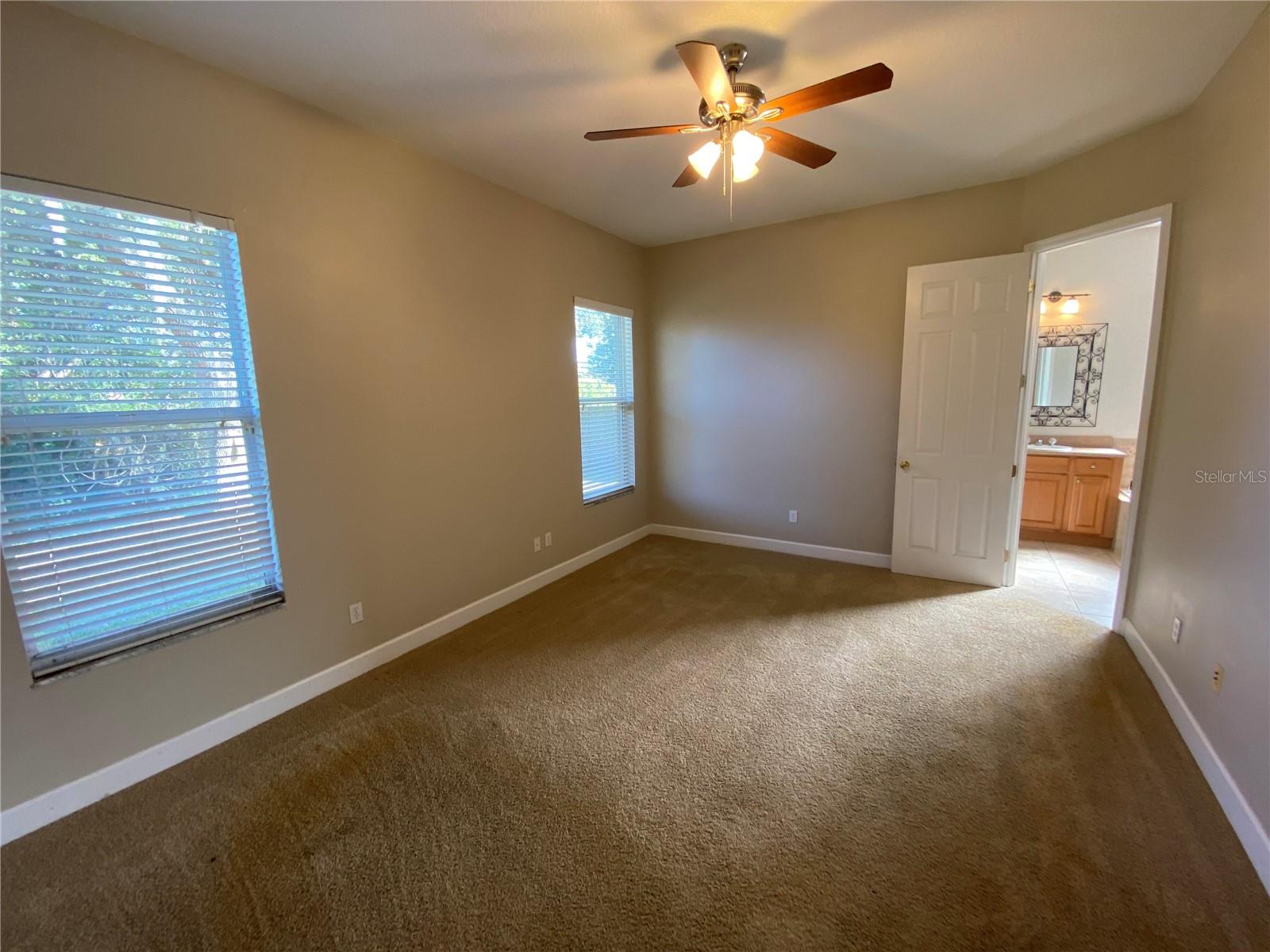 HIDDEN OAKS AT SPRUCE CREEK - Residential