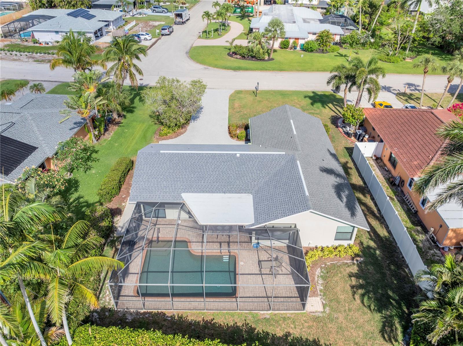 5240 FAIRFIELD DRIVE