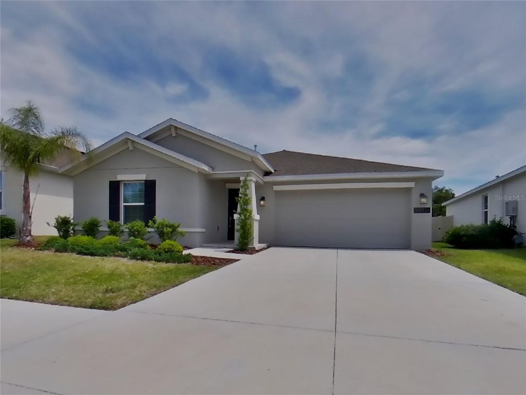 Photo of Leesburg, FL 34788 (MLS # TB8502847)