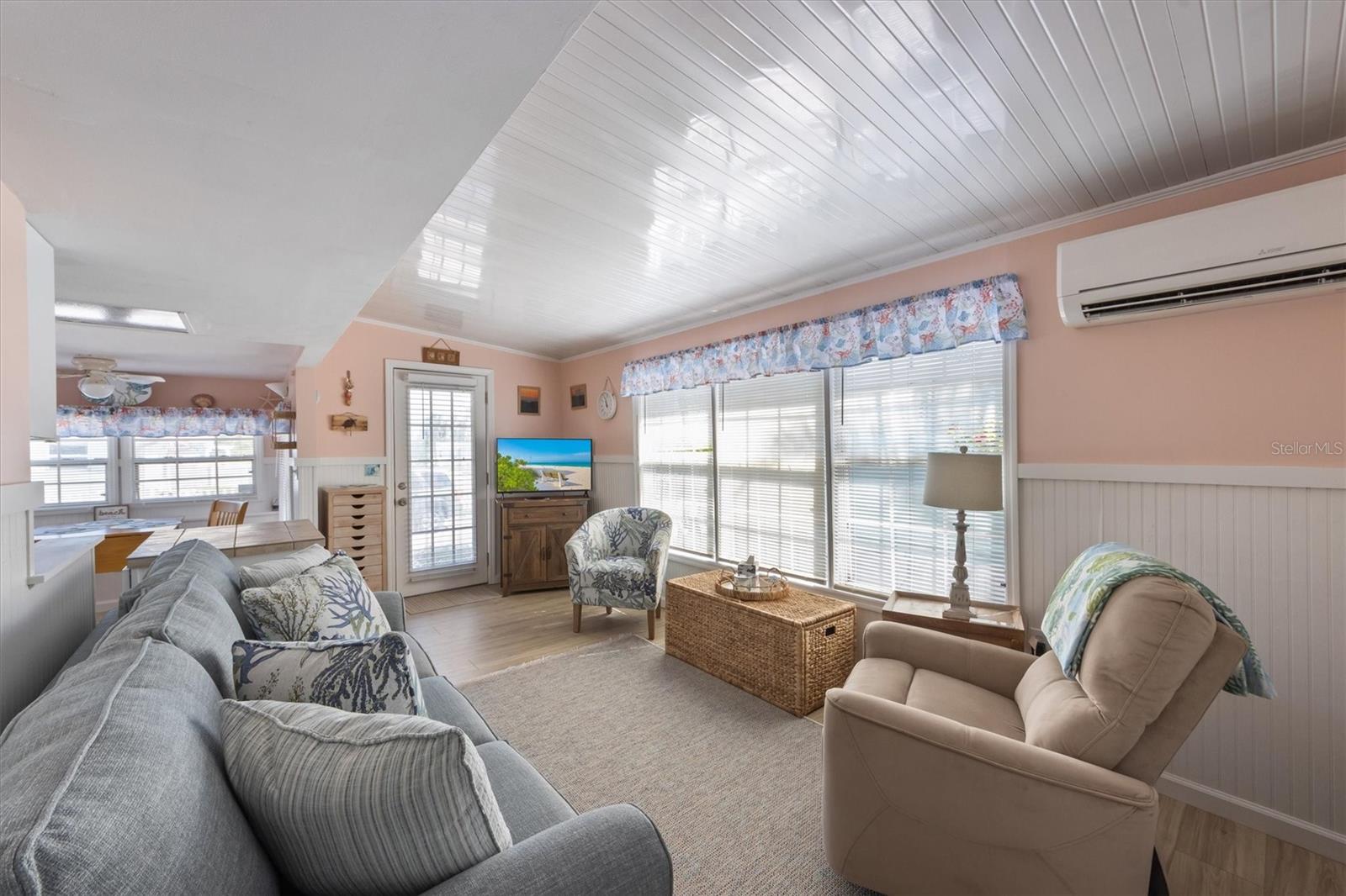 SANDPIPER RESORT CO-OP - Residential