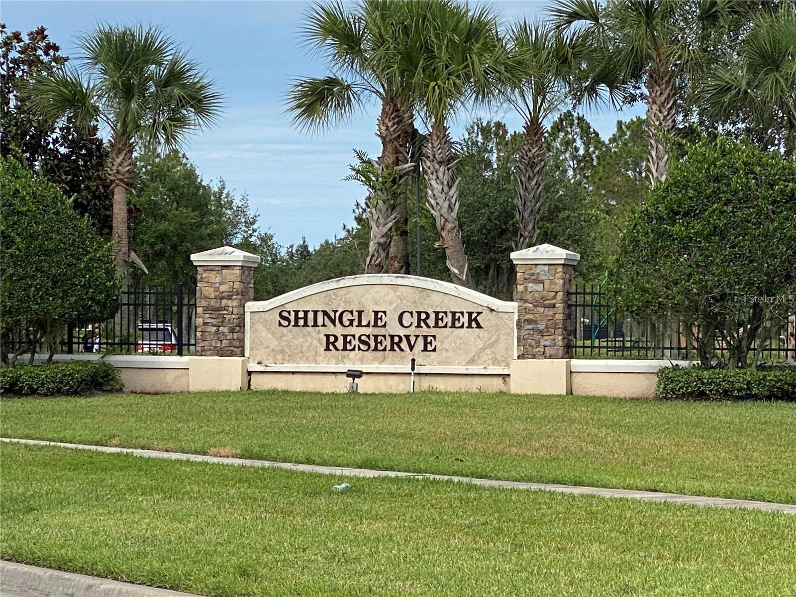 SHINGLE CRK RESERVE/OAKS PH 3 - Residential Lease