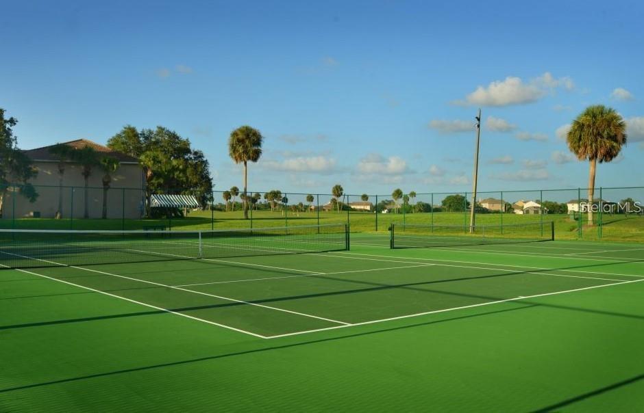 SHINGLE CRK RESERVE/OAKS PH 3 - Residential Lease