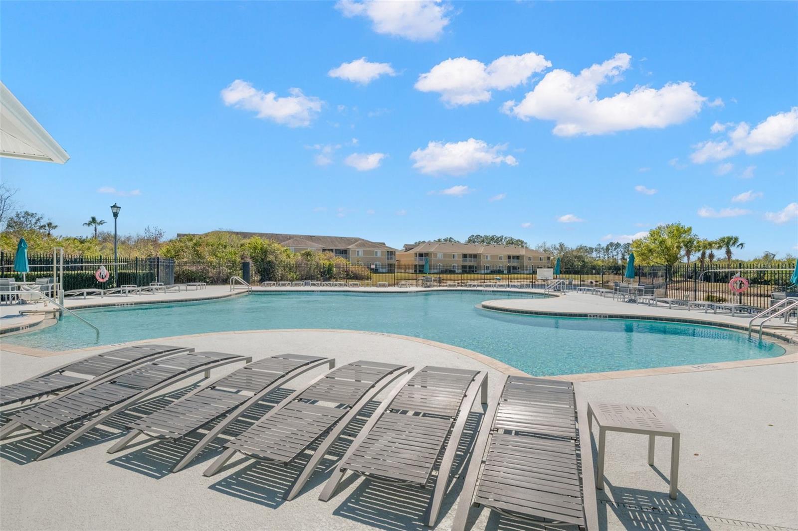 VILLAGES OF BLOOMINGDALE CONDO - Residential