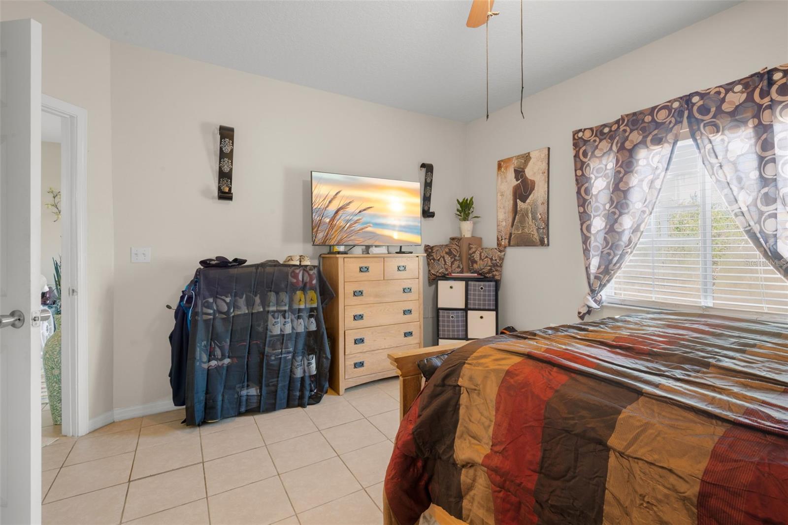 VILLAGES OF BLOOMINGDALE CONDO - Residential