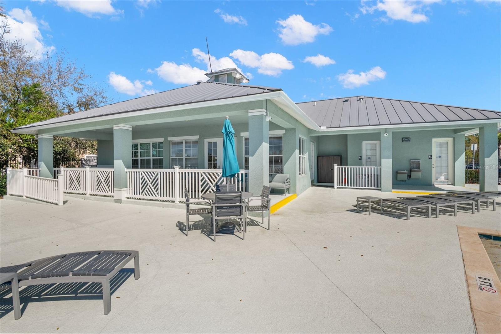 VILLAGES OF BLOOMINGDALE CONDO - Residential