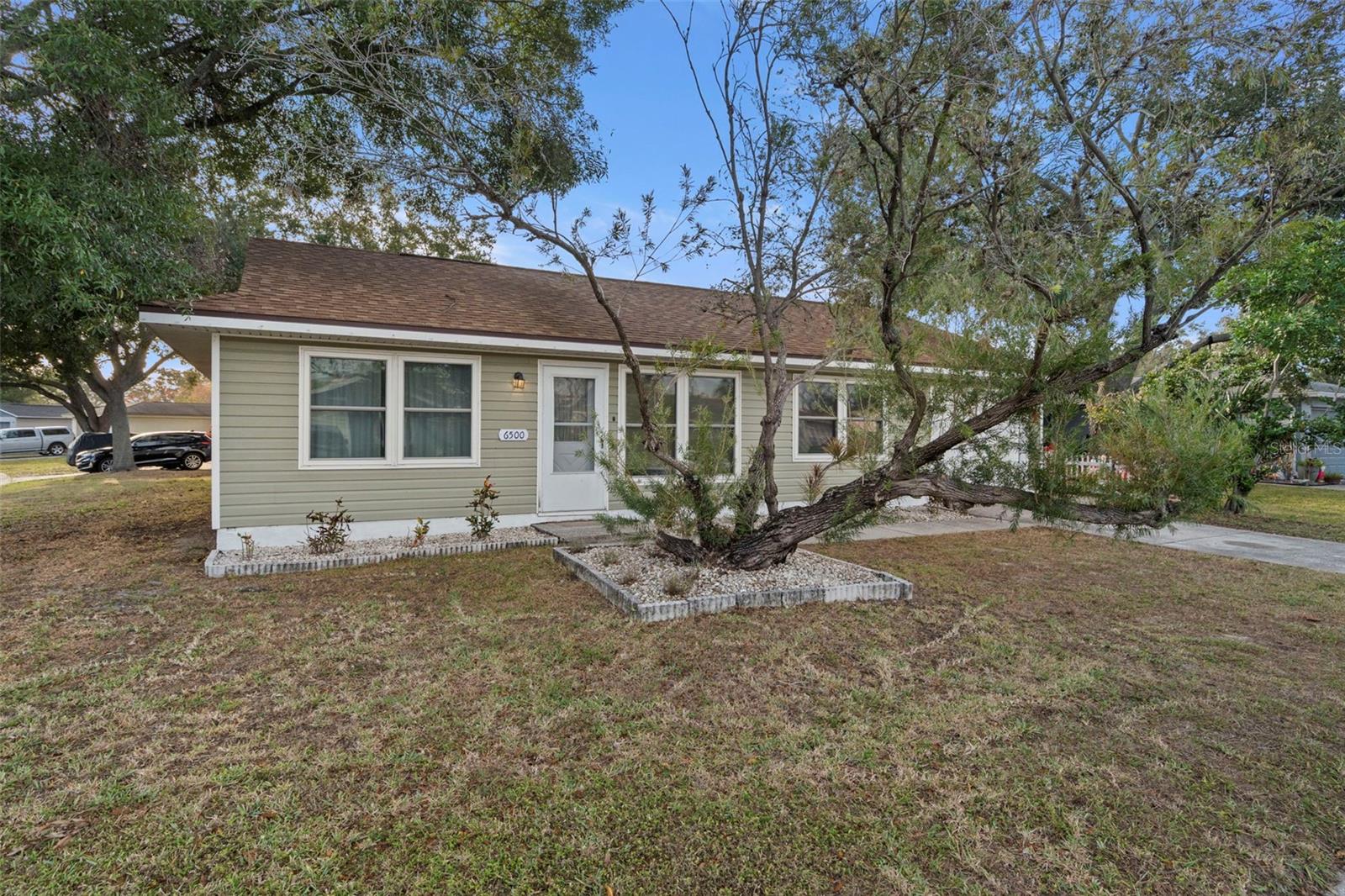 AUTUMN RUN - Residential