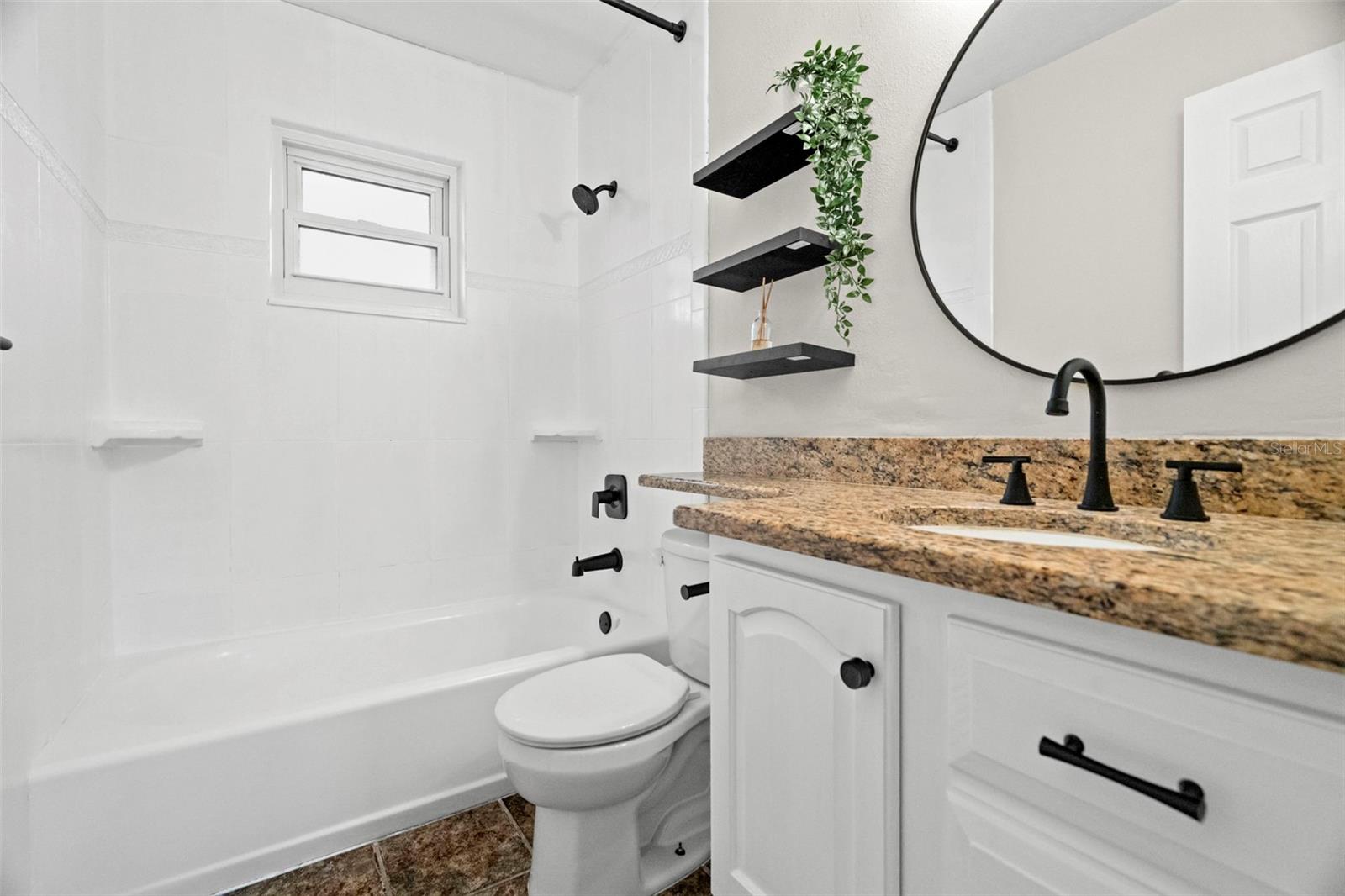 AUTUMN RUN - Residential