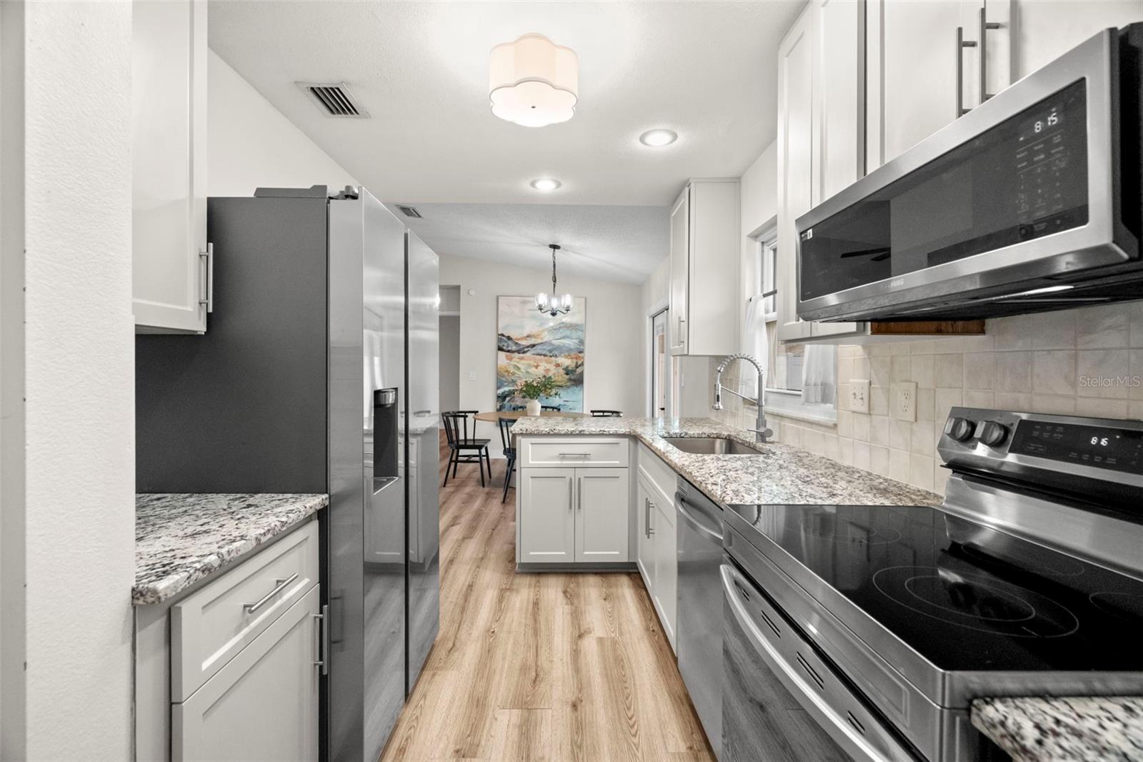 AUTUMN RUN - Residential