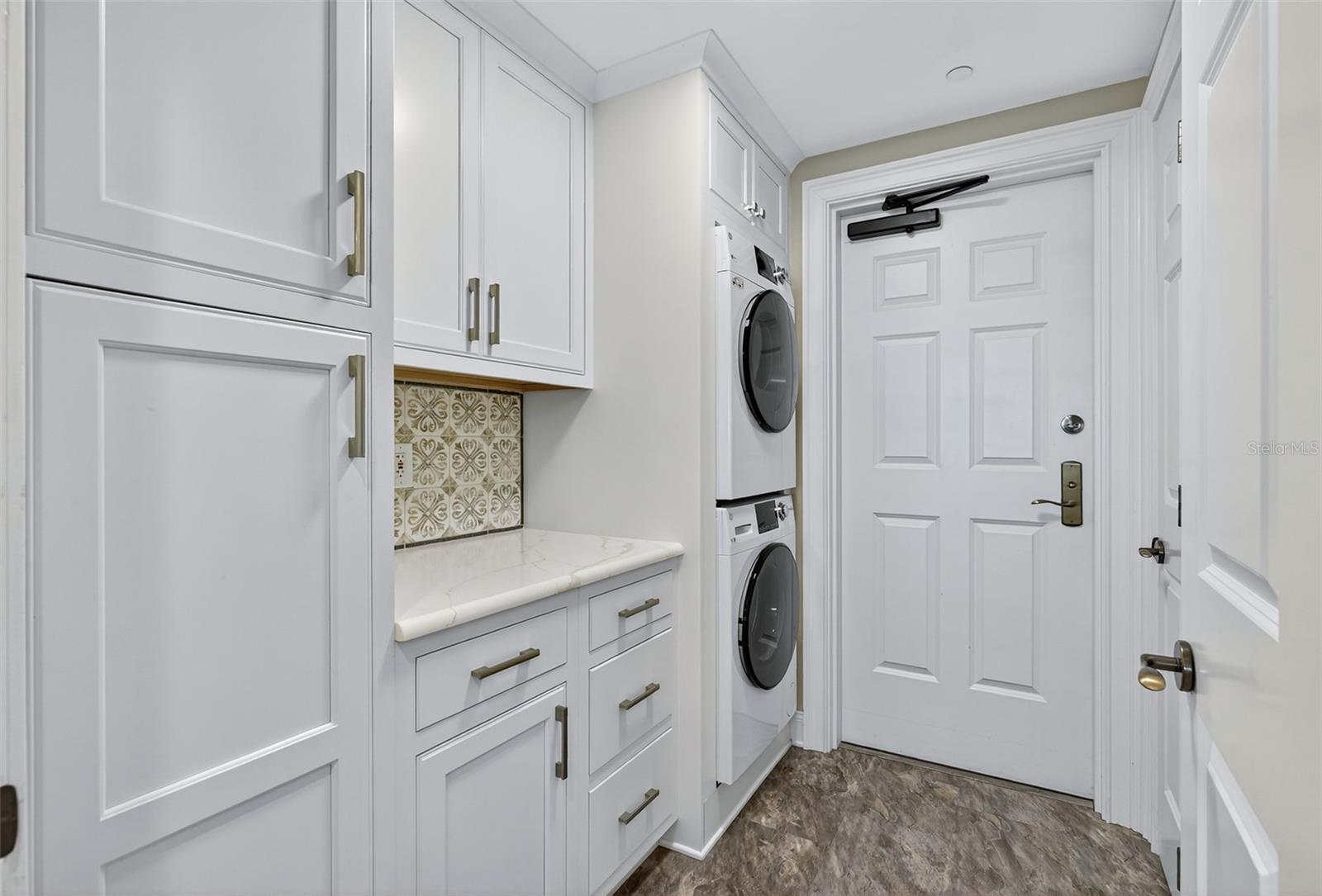 HAMMOCK DUNES - Residential