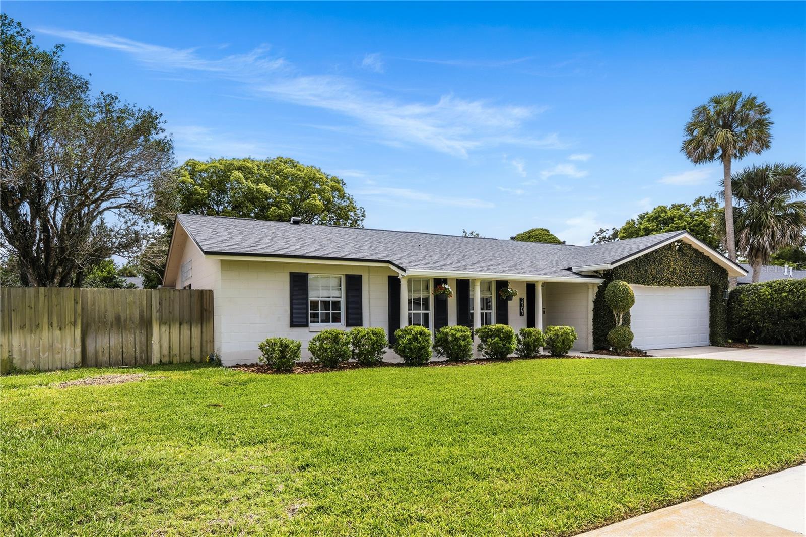 CASA ALOMA - Residential