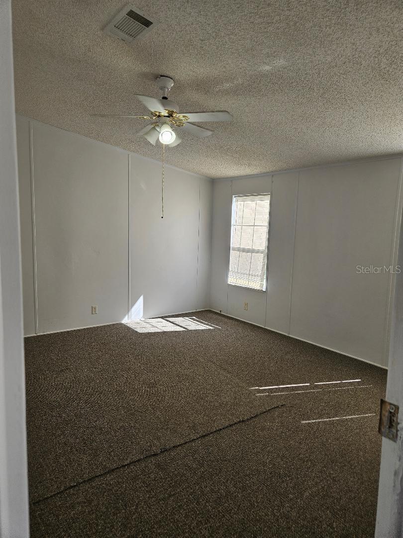 ROLLING HILLS - Residential