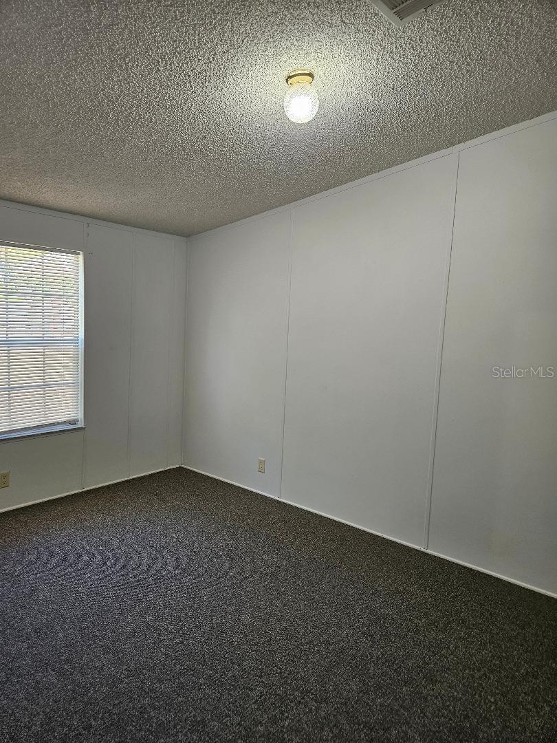 ROLLING HILLS - Residential