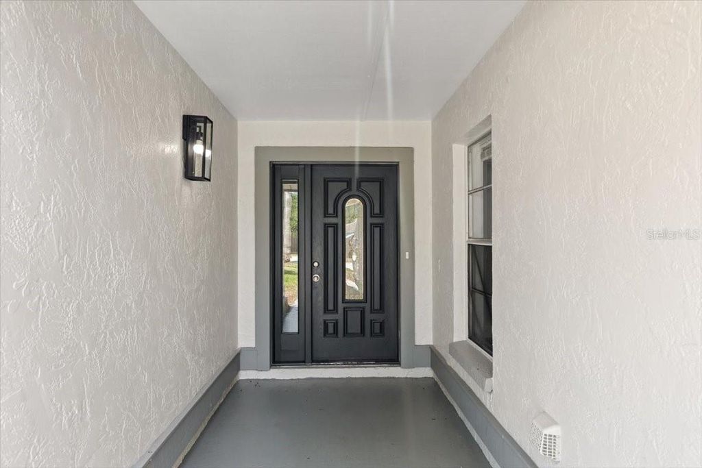 Photo of 6509 W Longboat Boulevard, Tampa, FL 33615 (MLS # TB8395051)