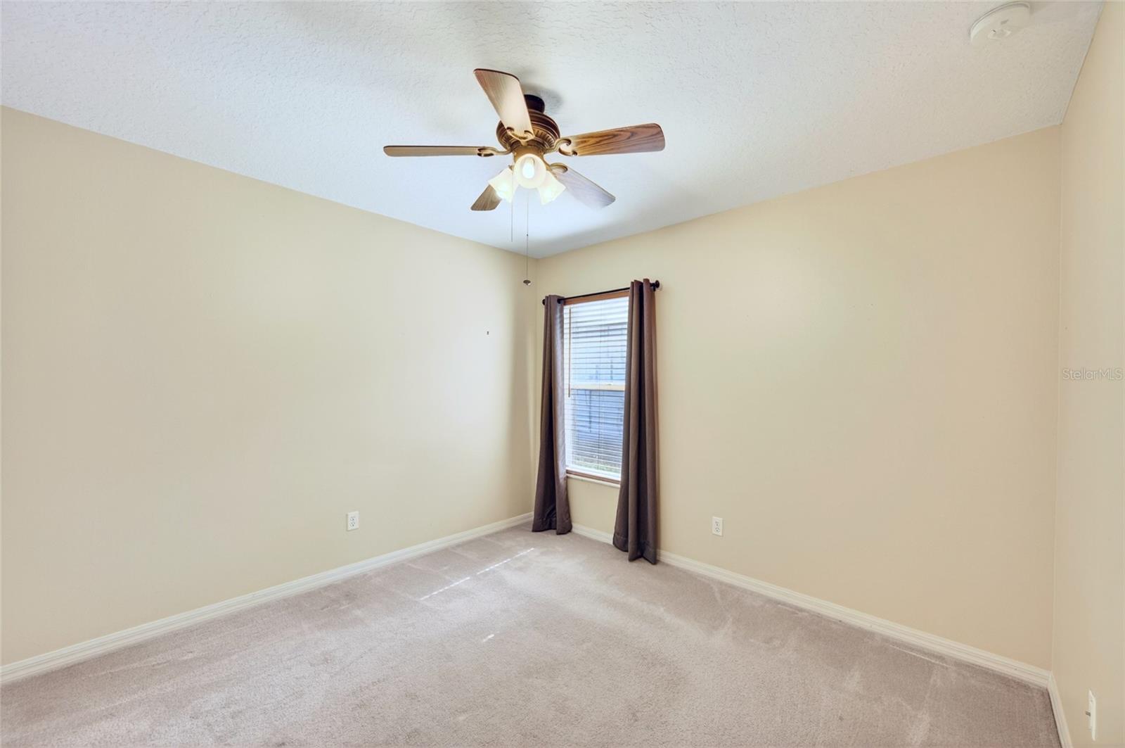 STONEYWOOD PH 11 - Residential