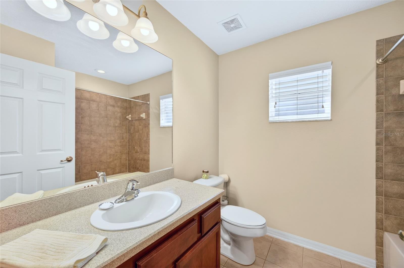 STONEYWOOD PH 11 - Residential