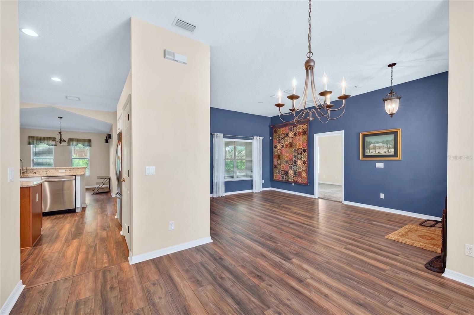 STONEYWOOD PH 11 - Residential