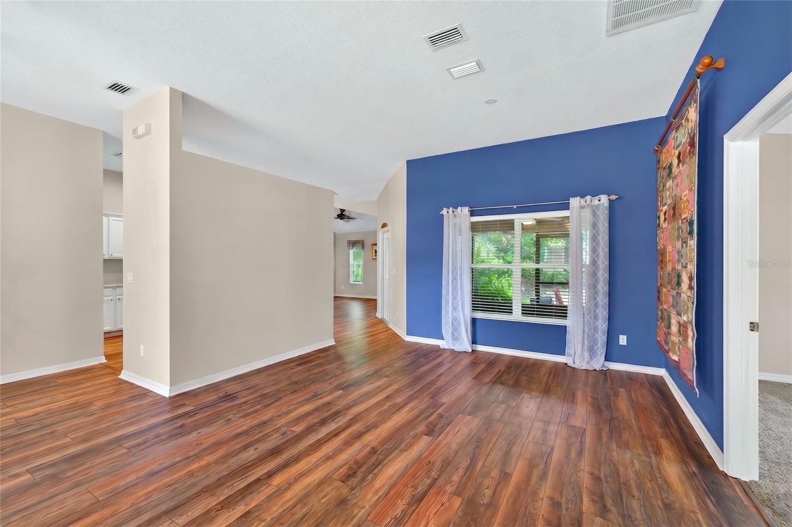 1625 STONEYWOOD WAY