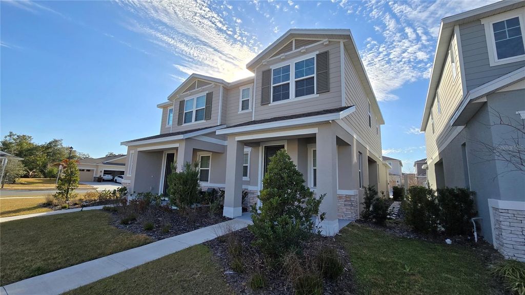 Photo of 1526 Erin Breeze Lane, Kissimmee, FL 34744 (MLS # S5143705)