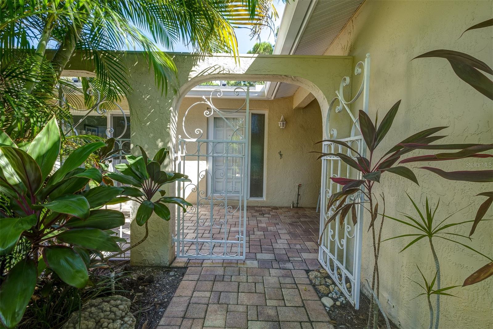 5247 VILLA MAJORCA COURT 27