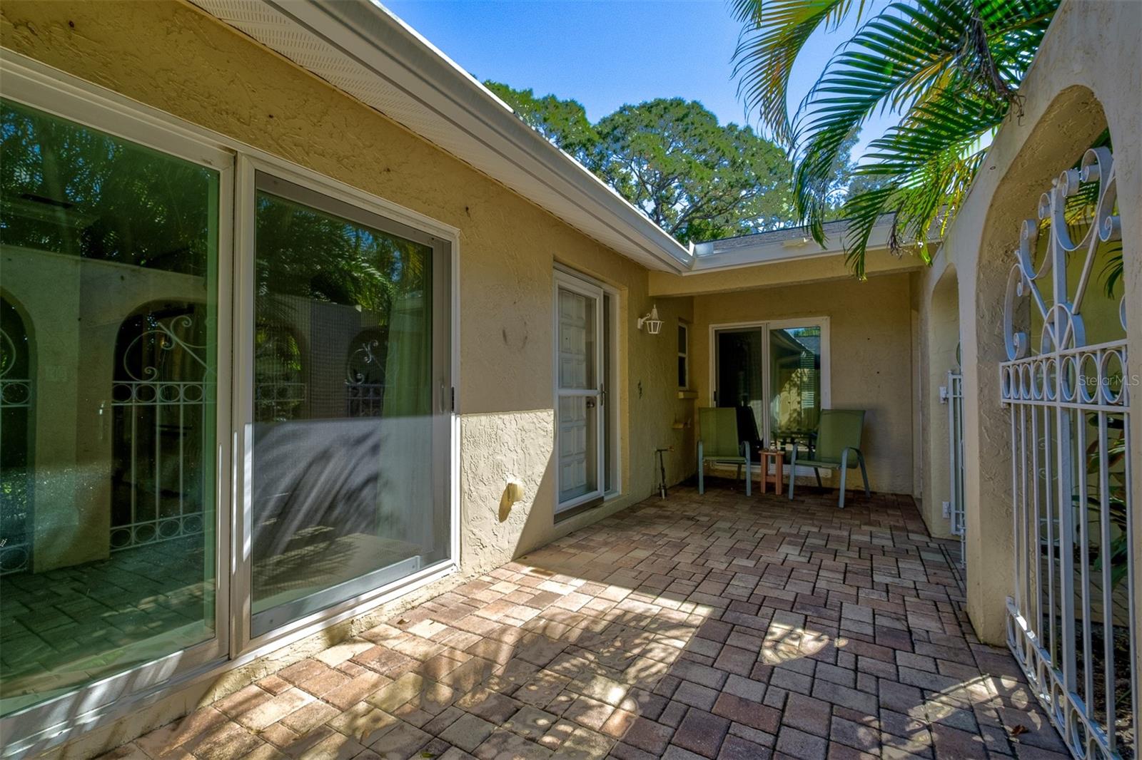 5247 VILLA MAJORCA COURT 27