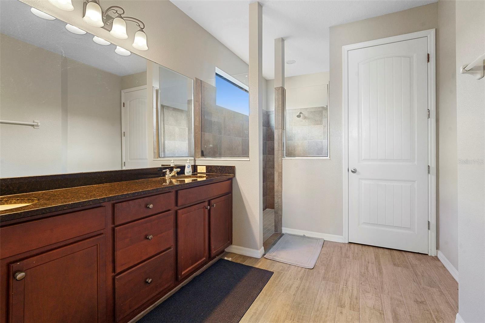 WINDERMERE TERRACE - Residential