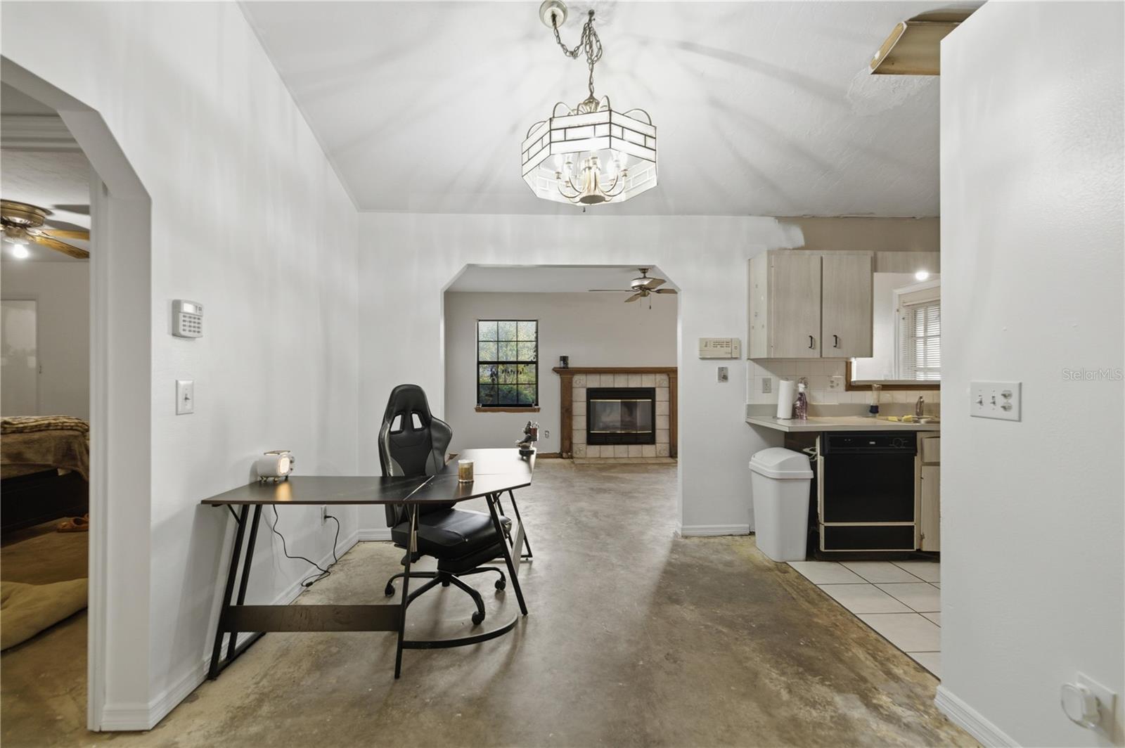 STONE HILL - Residential