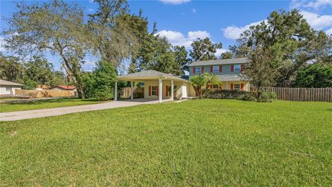 A home in FRUITLAND PARK