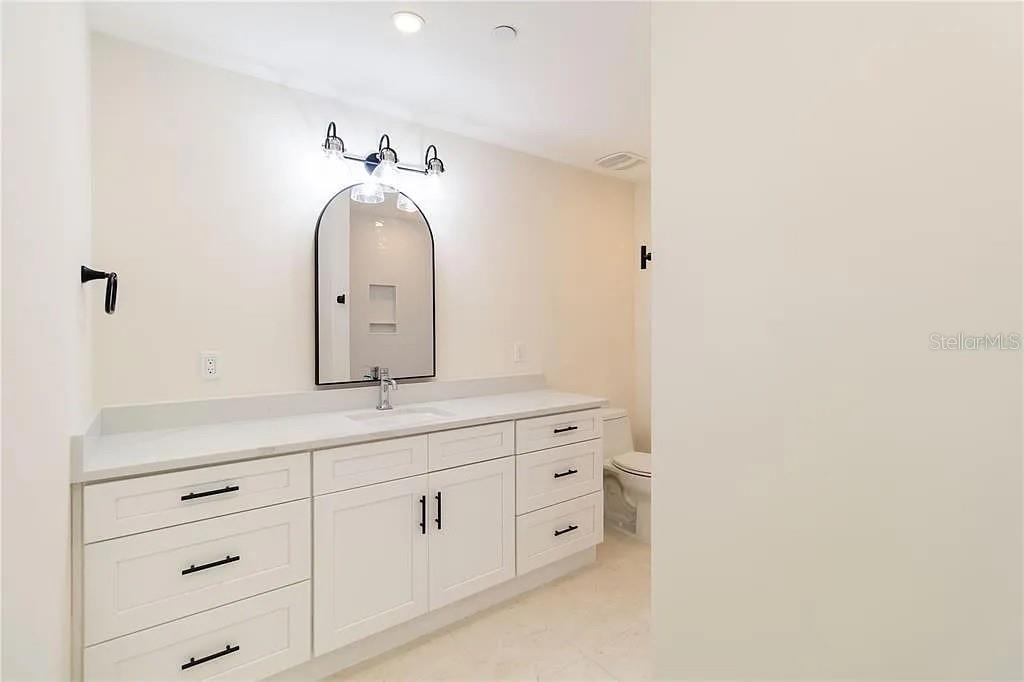 EDGEWATER/HIDDEN BAY PH 3 - Residential Lease