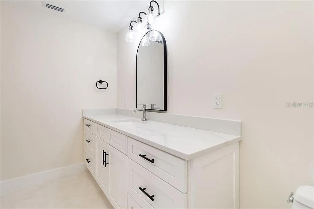 EDGEWATER/HIDDEN BAY PH 3 - Residential Lease