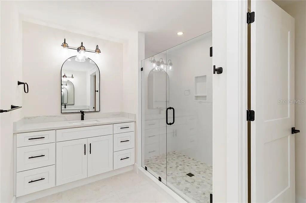 EDGEWATER/HIDDEN BAY PH 3 - Residential Lease
