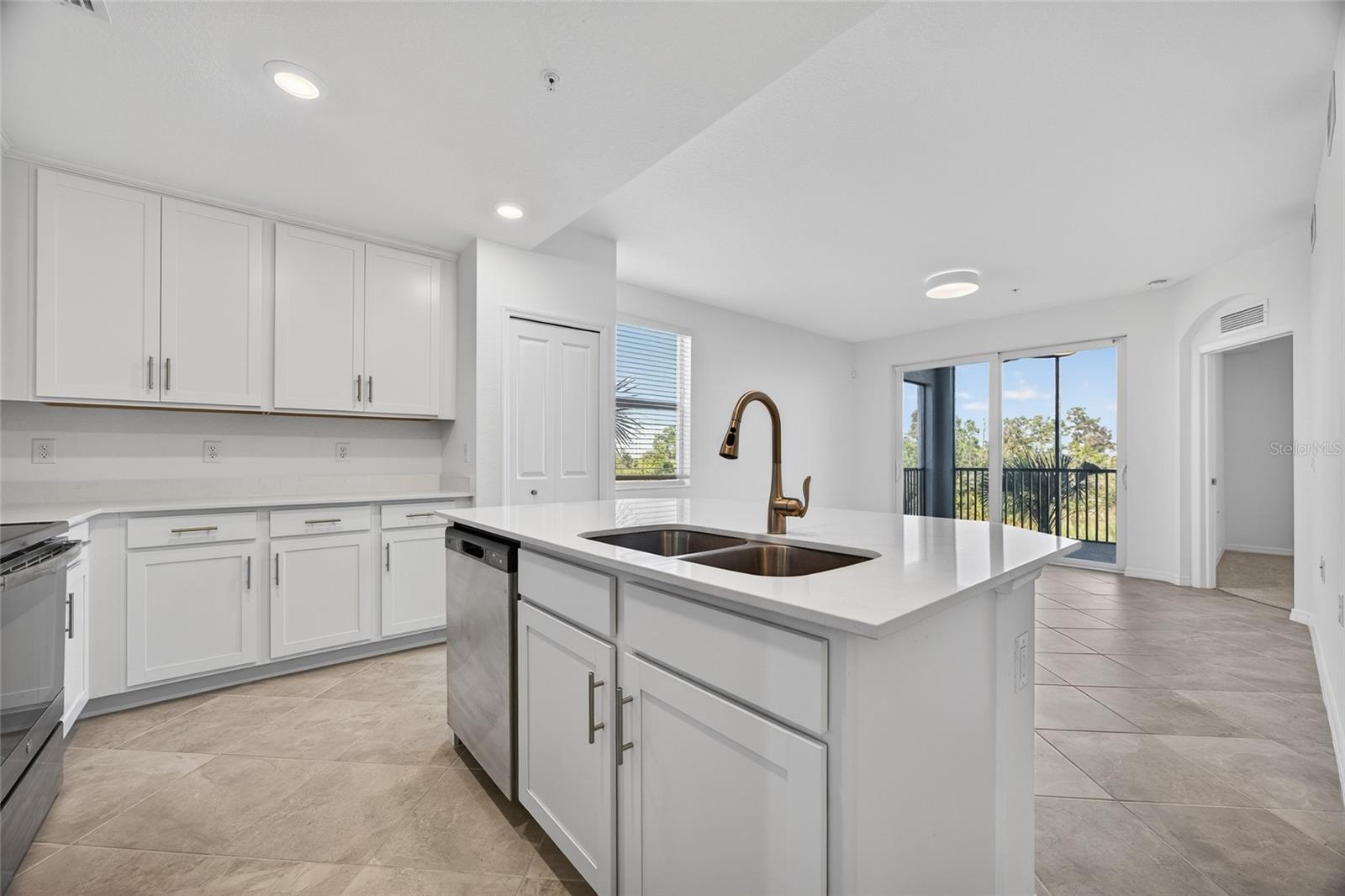 HERITAGE LANDING - Residential