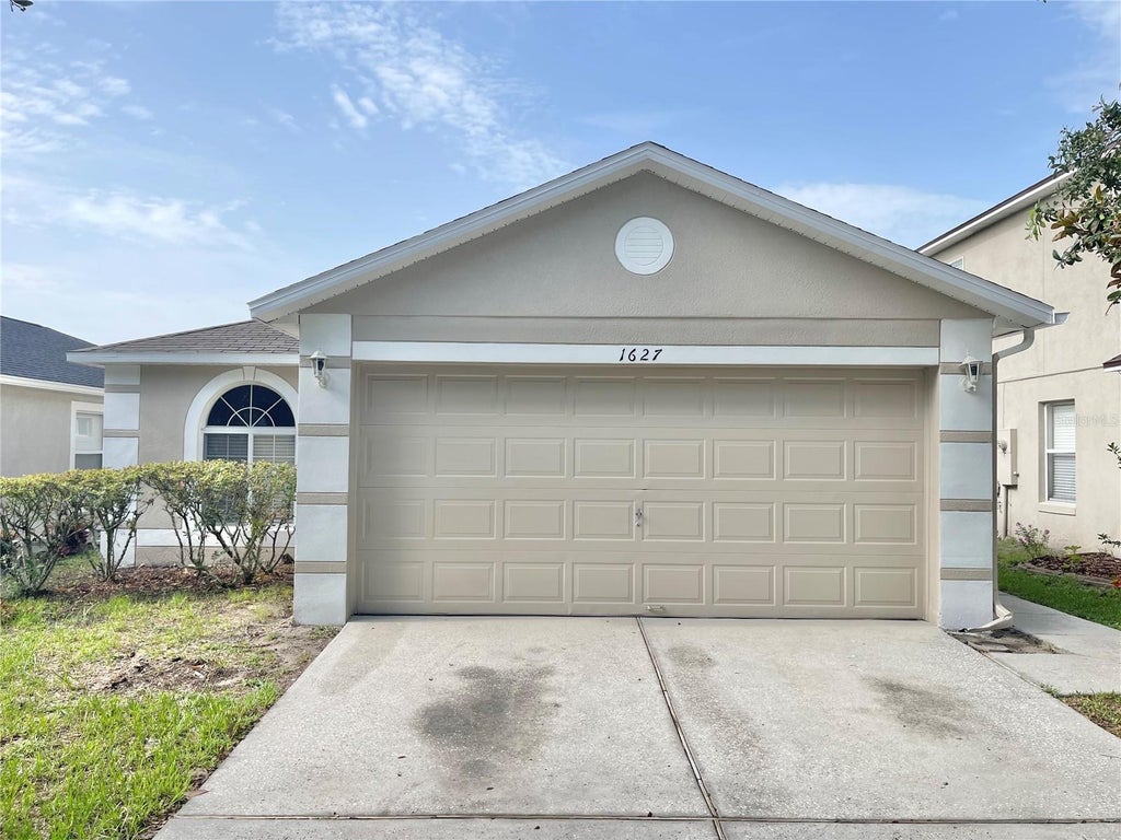 Photo of 1627 Sherbourne Street, Winter Garden, FL 34787 (MLS # O6440760)