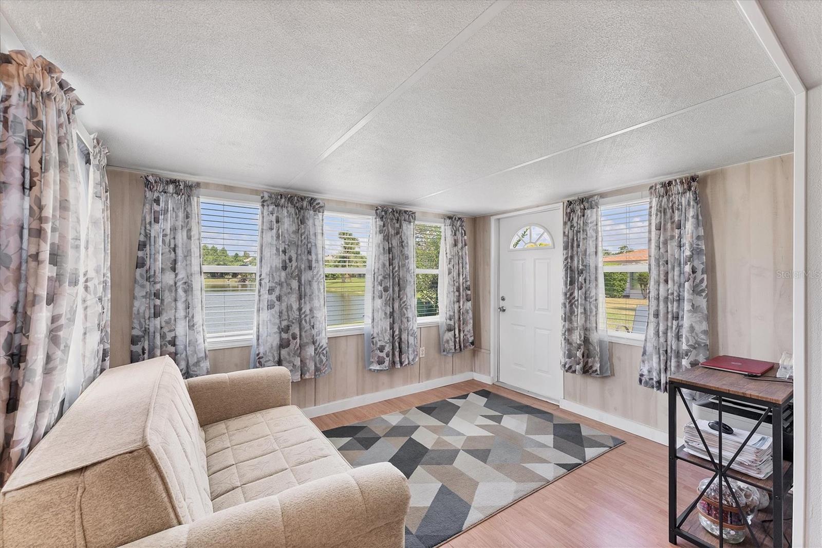 OAKWOOD VILLAS SEC A - Residential