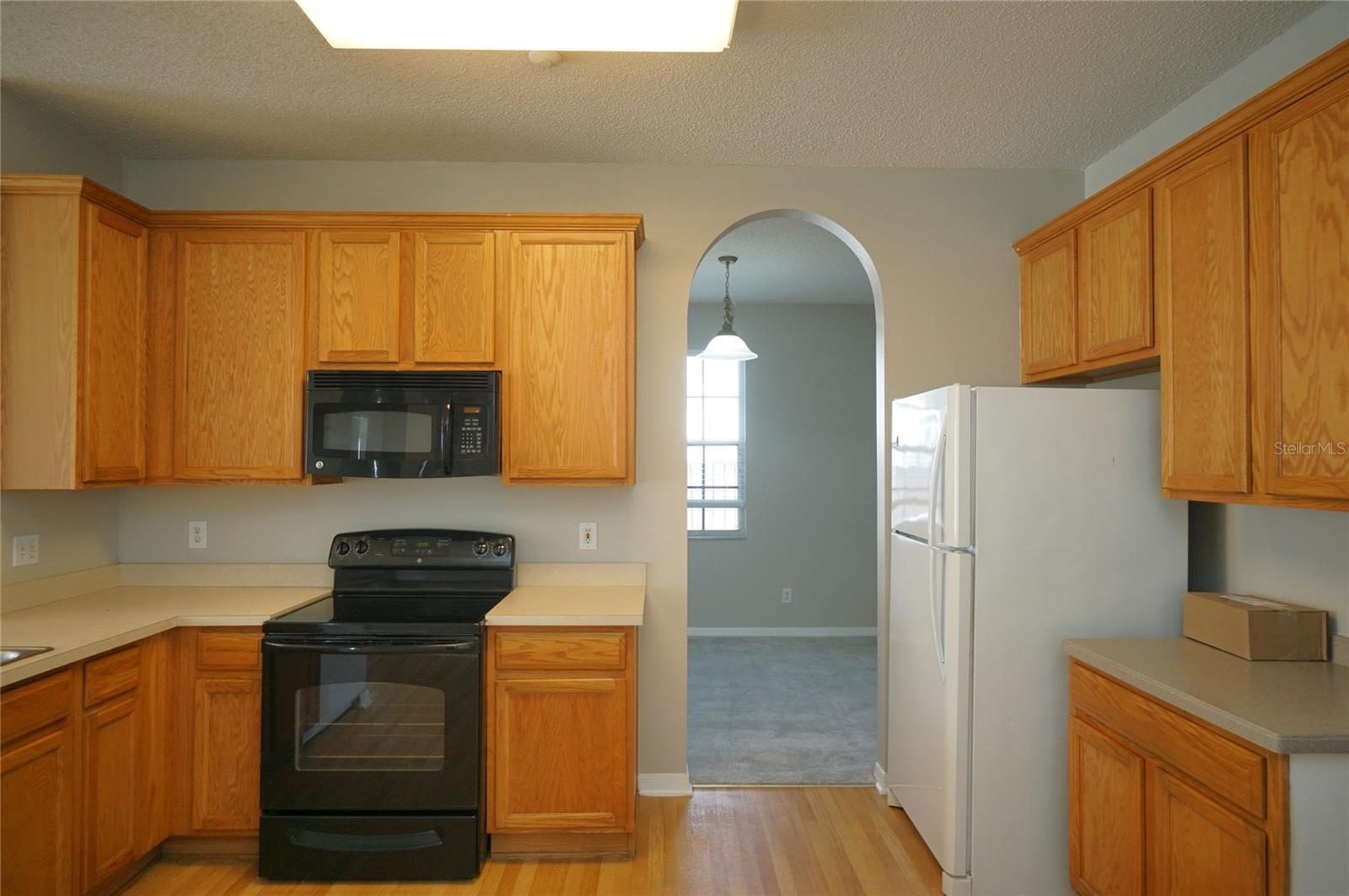 CROSS CREEK PRCL K PH 1D - Residential Lease