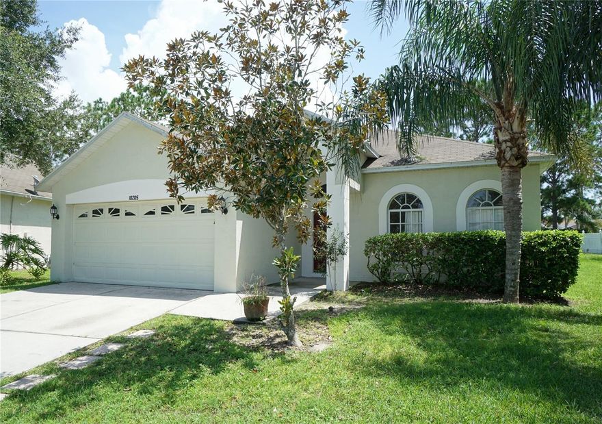 Discover your new home in this inviting 4-bedroom, 3-bathroom plus den residence with 2,350 sq ft of living space in the desirable Cross Creek area. This charming 2-story property is perfect for families, featuring spacious bedrooms and a luxurious master bathroom with dual sinks, a glass shower, and a relaxing tub. Enjoy stylish laminate, tile and new carpet flooring throughout, along with a fully equipped kitchen that opens up to the family room and that includes a refrigerator, stove, microwave, and dishwasher, complemented by ample oak wood cabinets. The dedicated laundry room offers washer and dryer hookups, and the attached 2-car garage provides secure parking. Step outside to a large backyard, ideal for gatherings and outdoor activities. Conveniently located near parks, schools, and shopping centers. Lawn care is included in the rent. Pets OK (Max of 2 dogs or cats per HOA).
All residents are enrolled in the Resident Benefits Package which is an additional $60/month, payable with rent and includes utility concierge service making utility connection a breeze during your move-in, renters insurance, HVAC air filter delivered monthly (for applicable properties), our best-in-class resident rewards program, online maintenance portal, online rent payment portal, one late-fee waiver and much more!
If you decide to apply for one of our properties, there is an $99 per adult application fee that is non-refundable. Anyone aged 18 or above who will be residing at the property must apply. We will (1) check your credit report; (2) check for any past evictions; (3) verify your employment, if applicable; (4) personal income, assets, or assistance must be sufficient and verifiable; (5) verify your previous landlord references; and (6) perform criminal background screening; (7) be aware that some associations also have application fees. We encourage you not to apply if you have bad credit references or poor rental history.