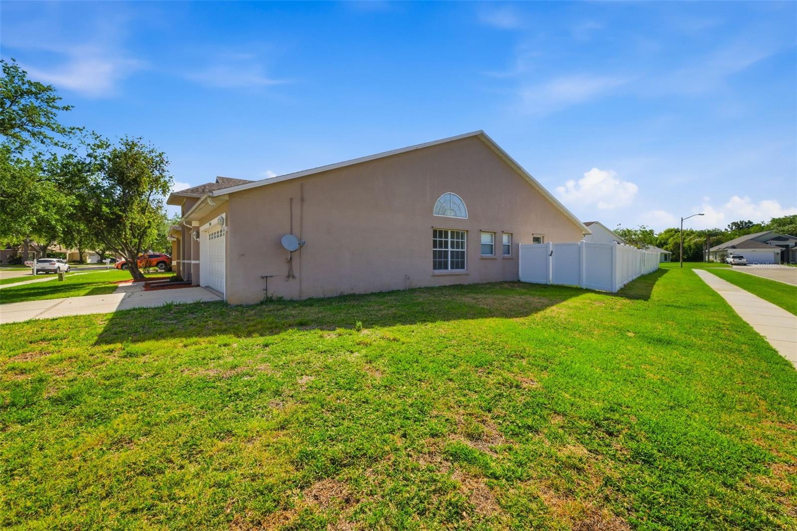 NEW RIVER LAKES - Residential
