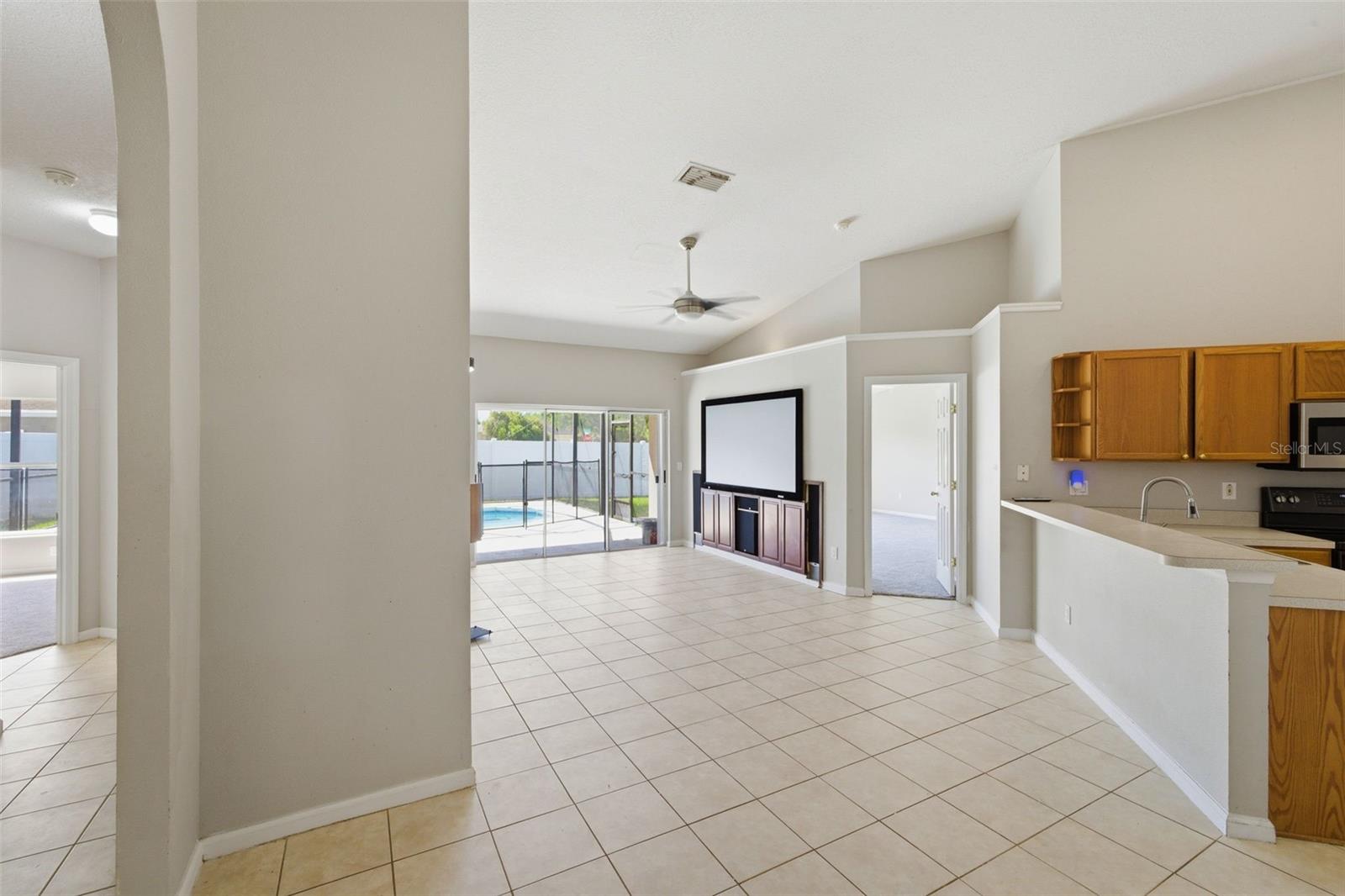 NEW RIVER LAKES - Residential