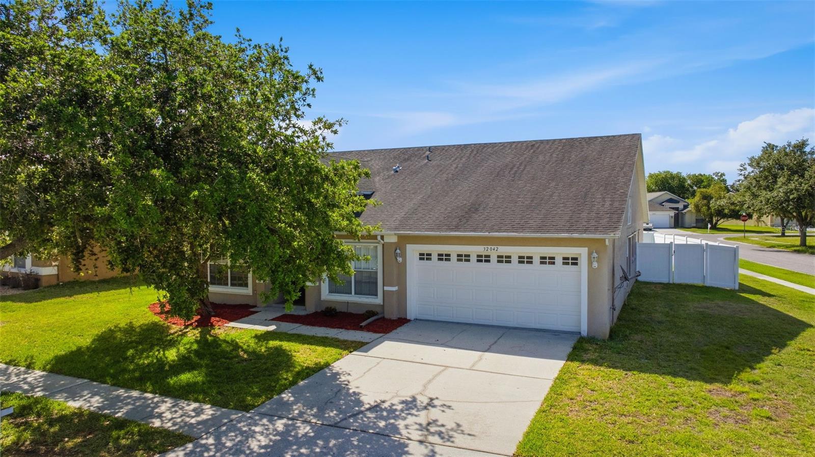 NEW RIVER LAKES - Residential