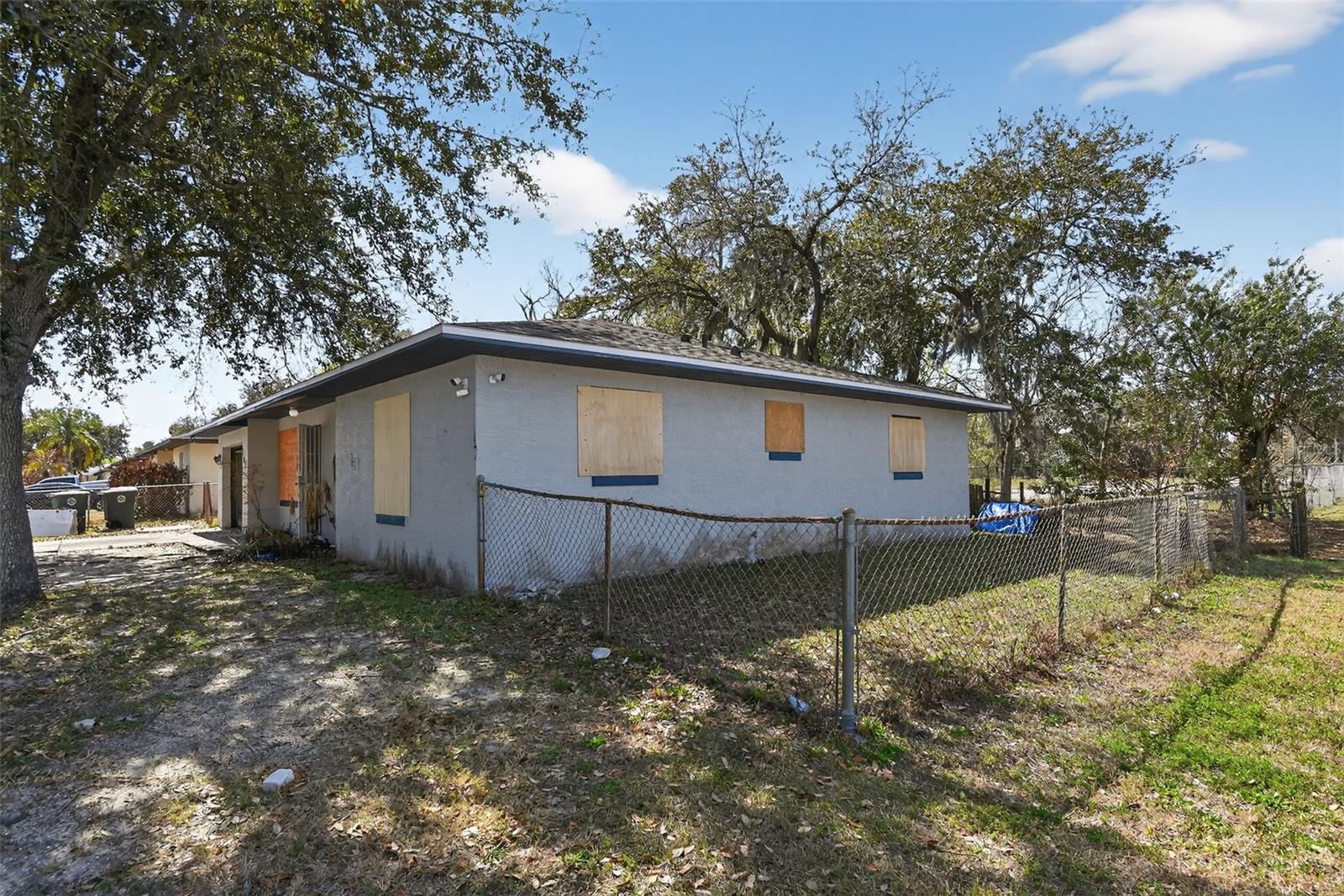 LOOMIS TRAILS - Residential