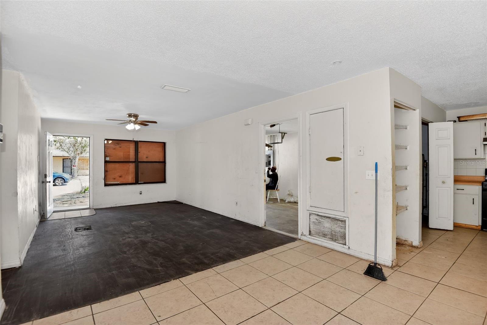 LOOMIS TRAILS - Residential