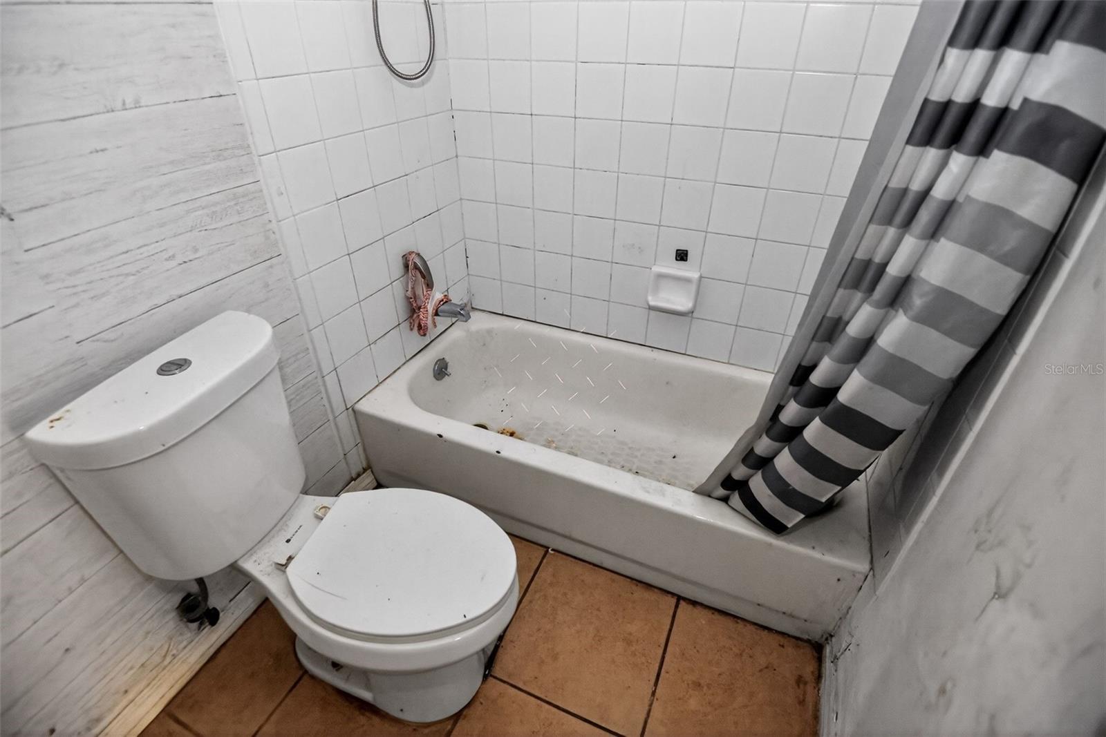 LOOMIS TRAILS - Residential