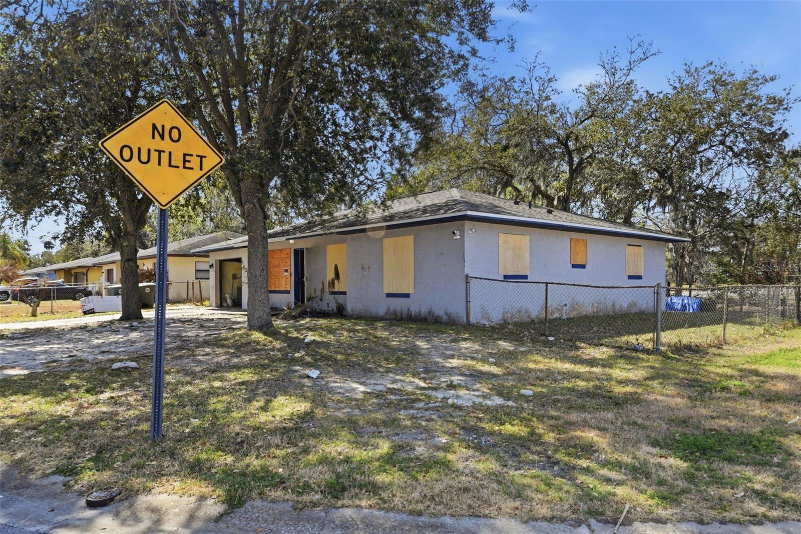 LOOMIS TRAILS - Residential