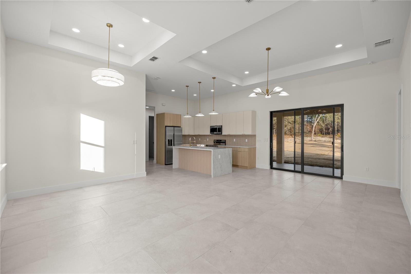 ROLLING HILLS UN 01 - Residential