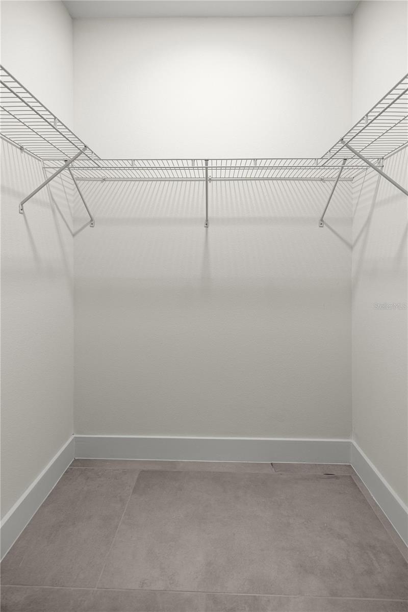 ROLLING HILLS UN 01 - Residential