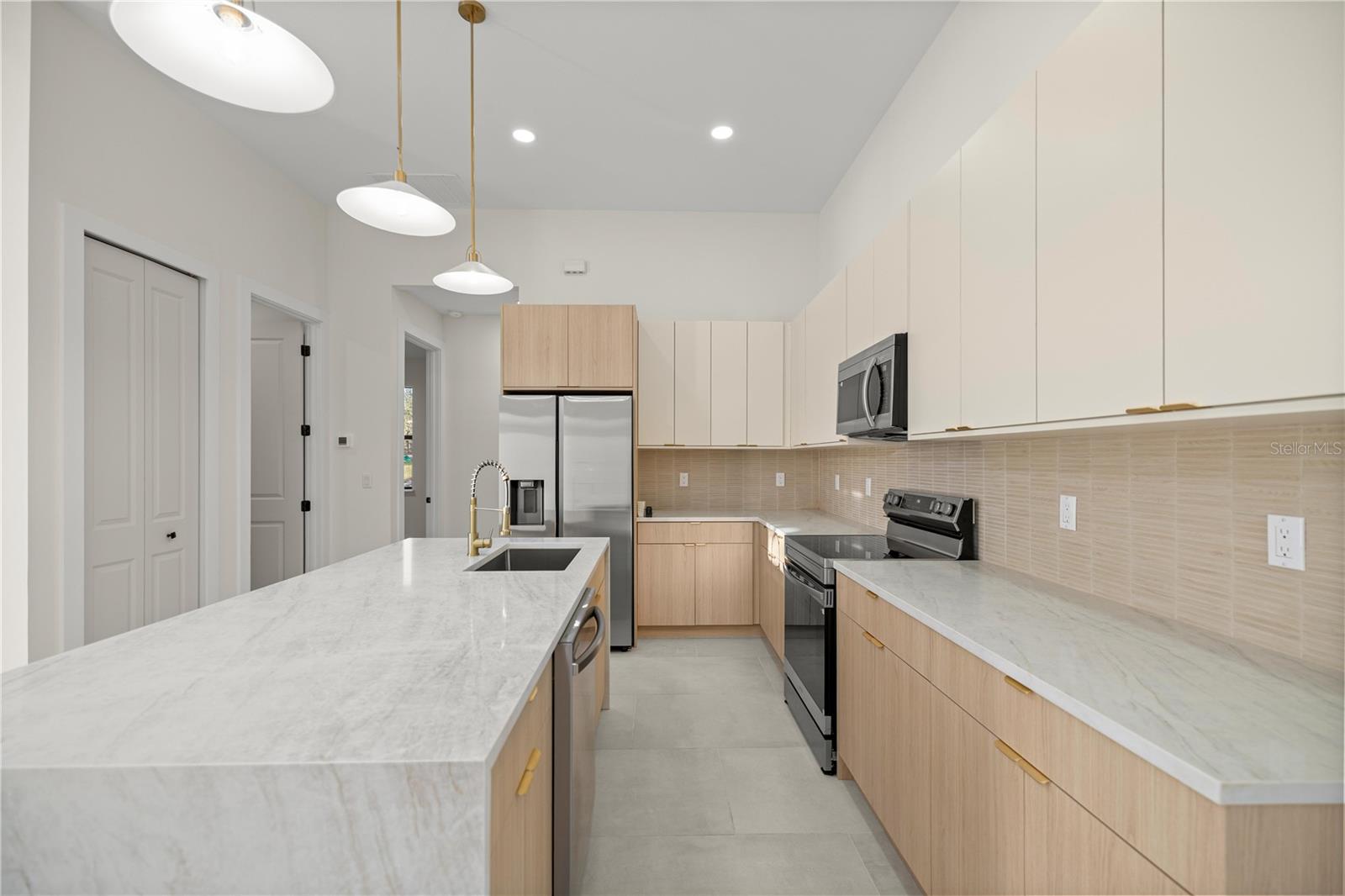 ROLLING HILLS UN 01 - Residential