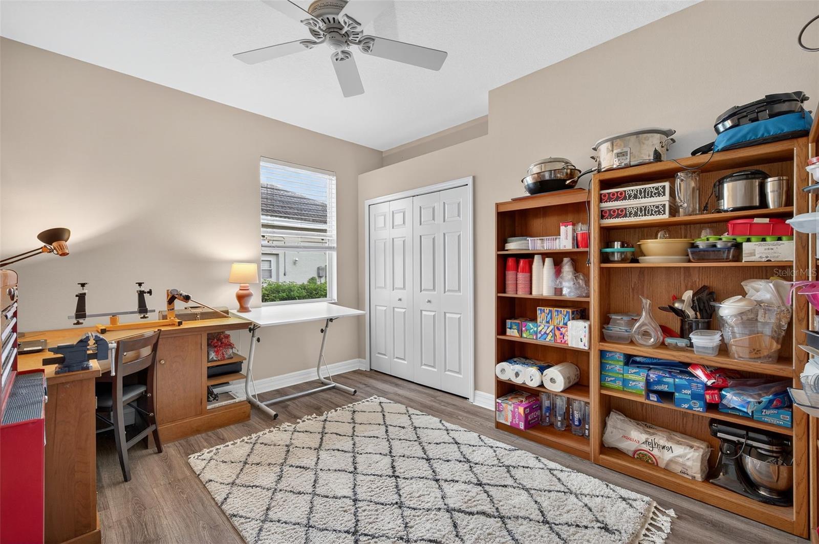 IVY LAKE ESTATES - Residential