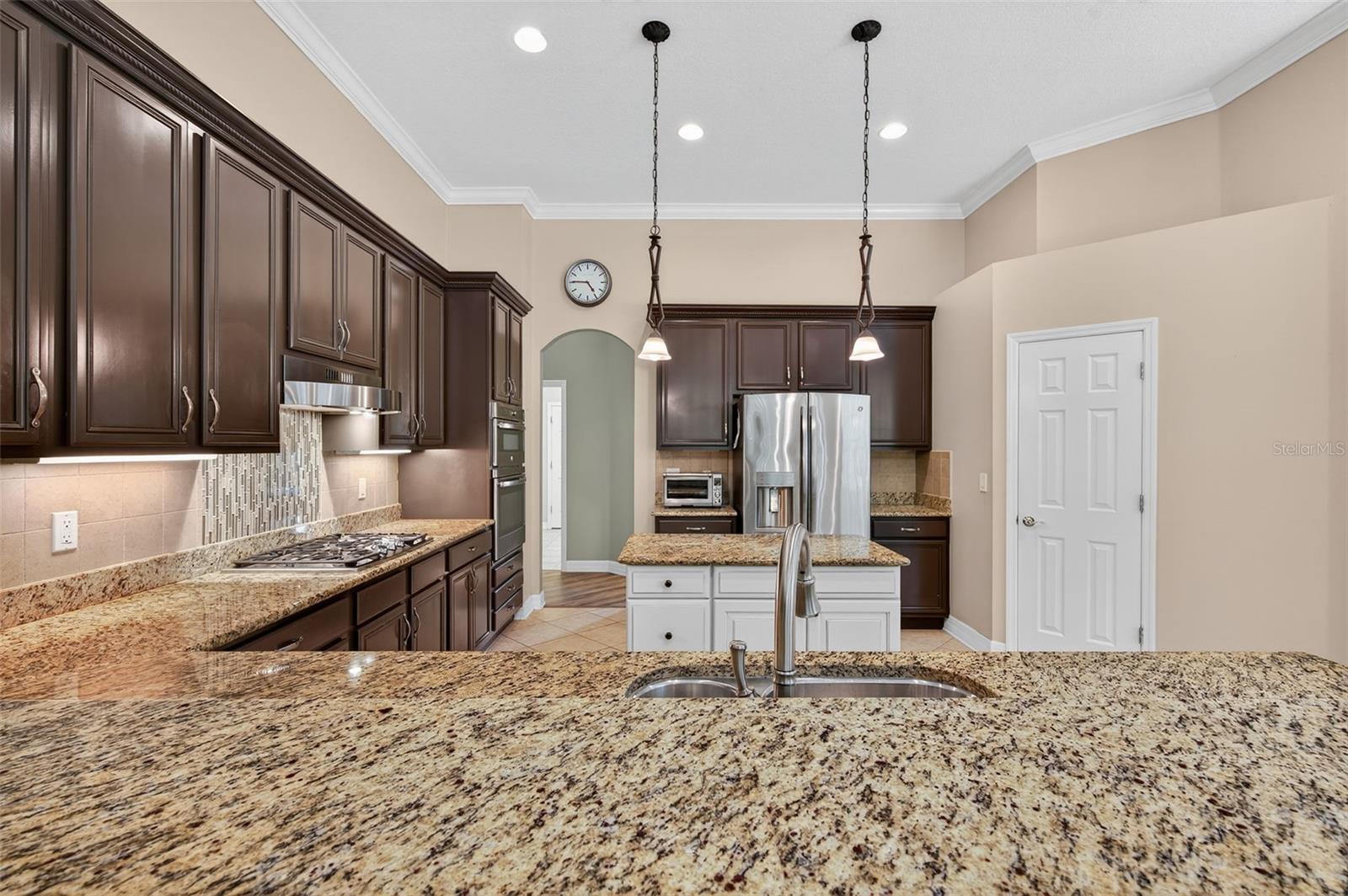 IVY LAKE ESTATES - Residential