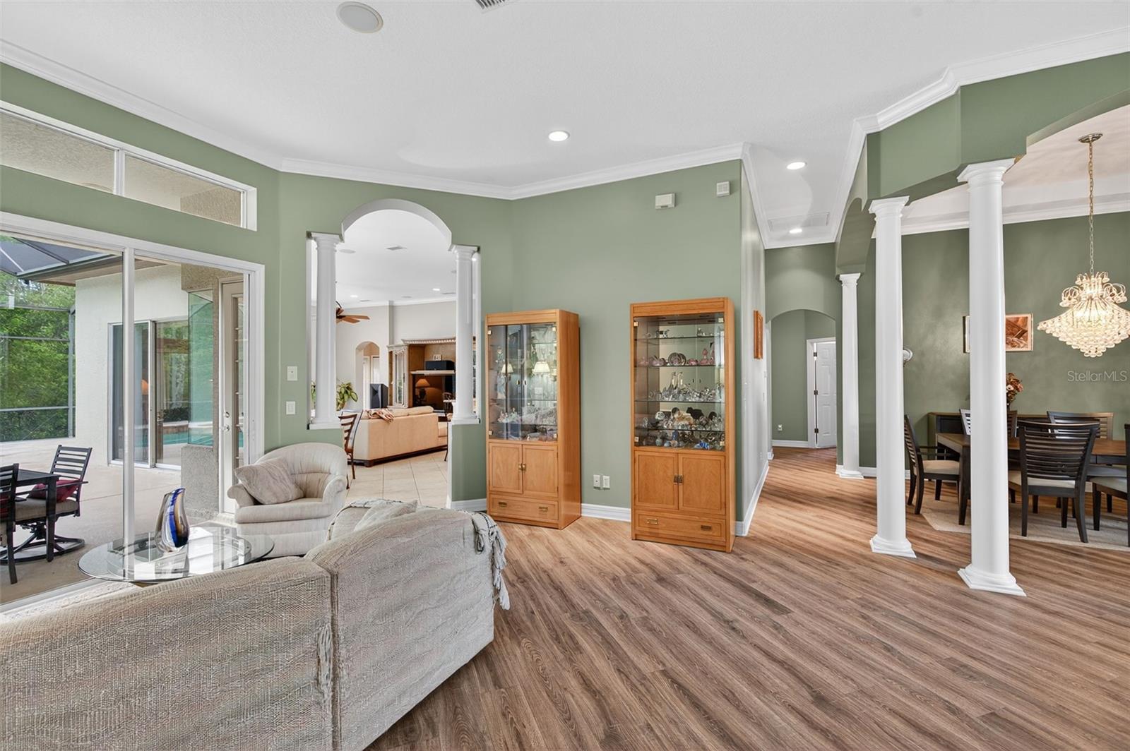 IVY LAKE ESTATES - Residential