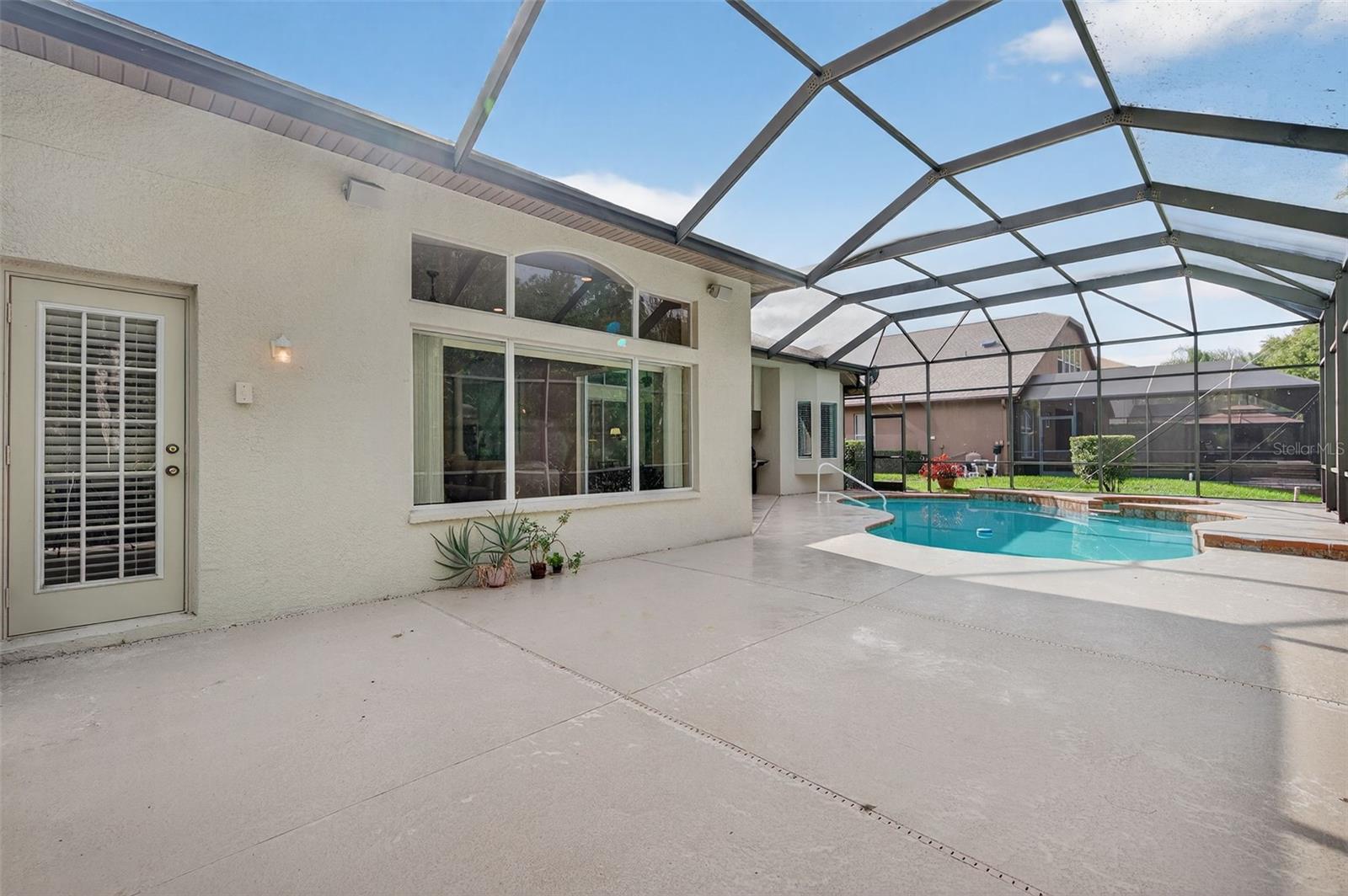 IVY LAKE ESTATES - Residential