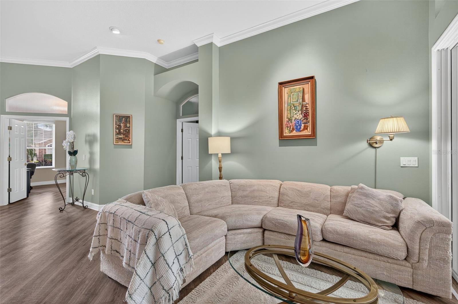 IVY LAKE ESTATES - Residential